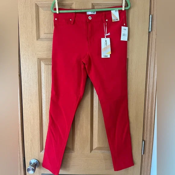 Jeans - Picture 2 of 4